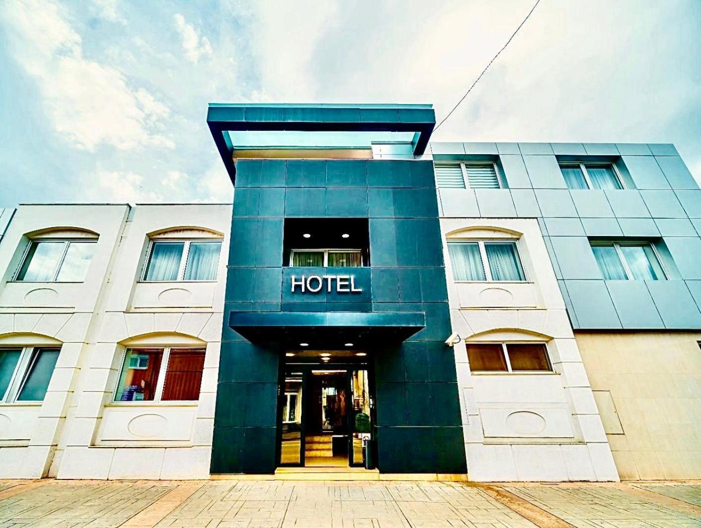 Hotel Sun Loznica Exteriér fotografie