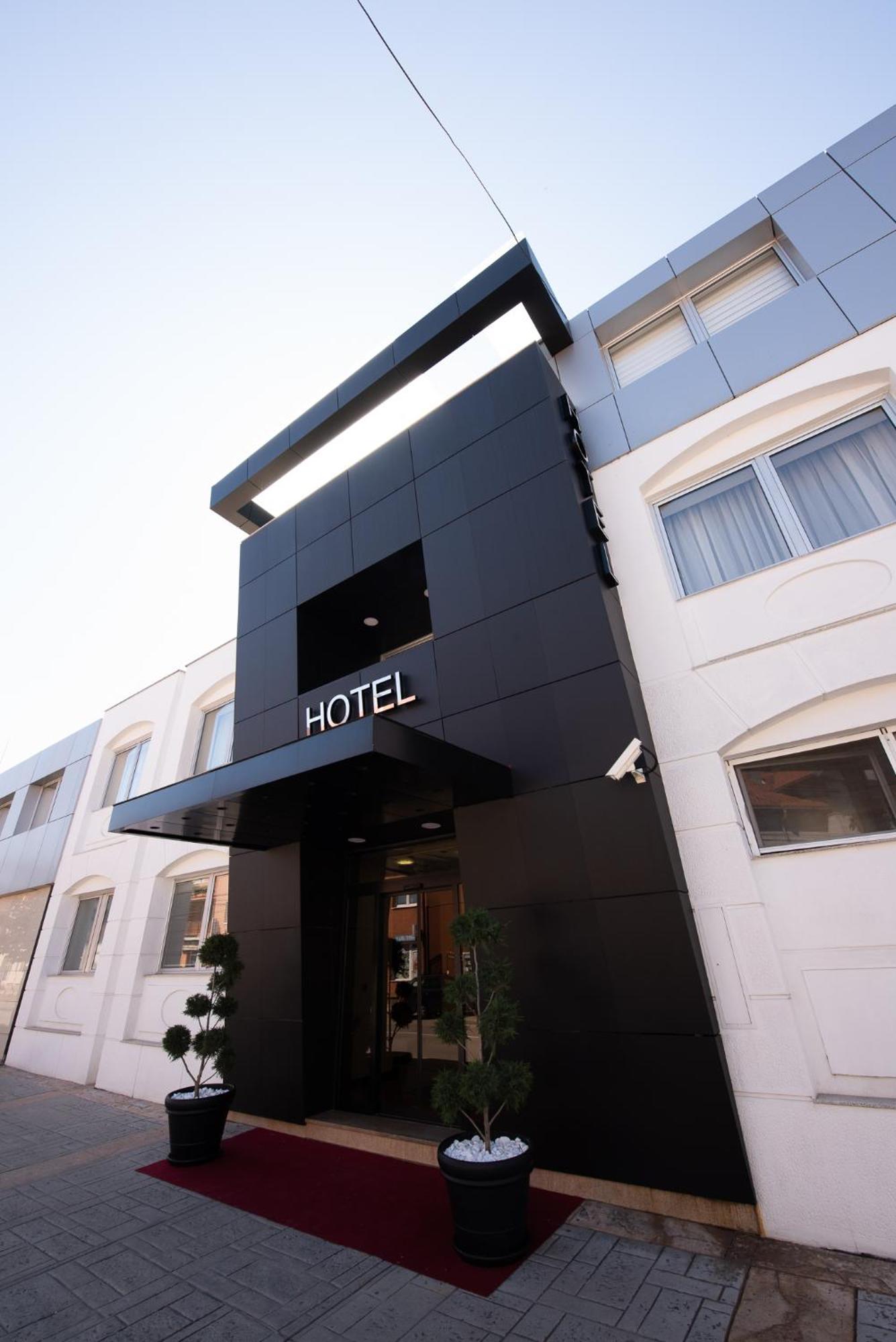 Hotel Sun Loznica Exteriér fotografie